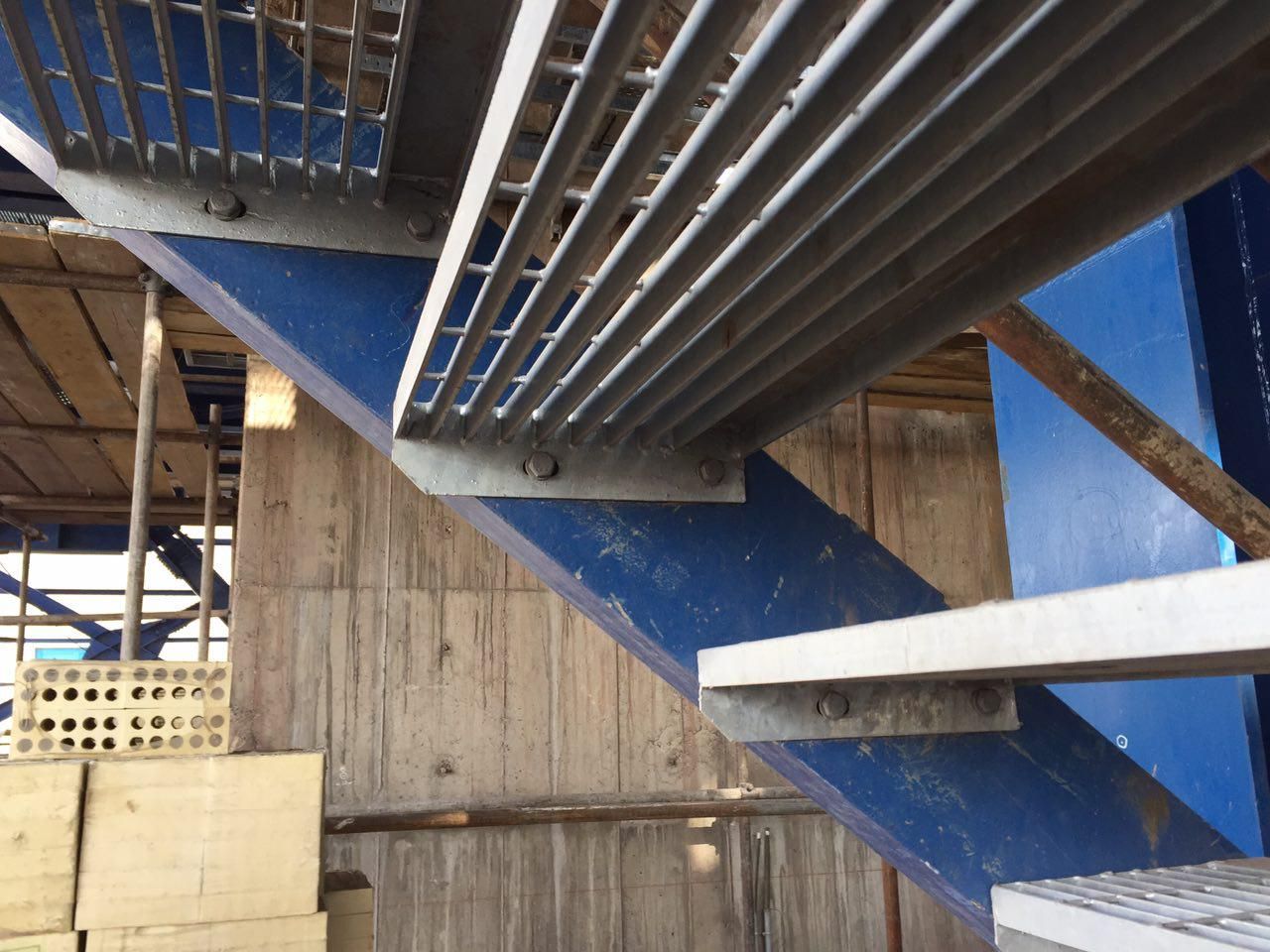 تولید گریتینگ و پله‌ها برای پروژه فولاد خراسان