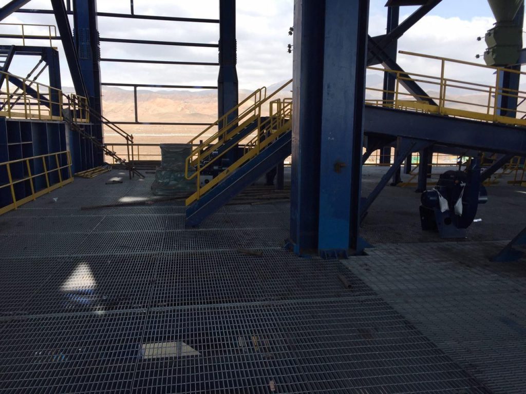 کاربرد گریتینگ در صنعت نفت، گاز و پتروشیمی